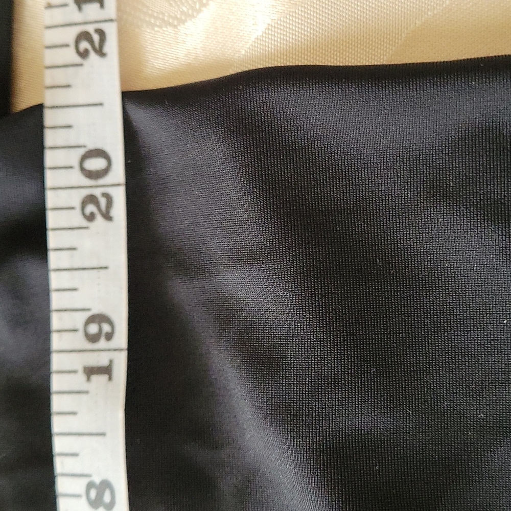 Top - Picture 8 of 8